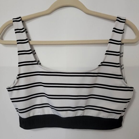 Victoria's Secret PINK Ultimate Lightly Lined Black White Striped Sports Bra L - Picture 2 of 8